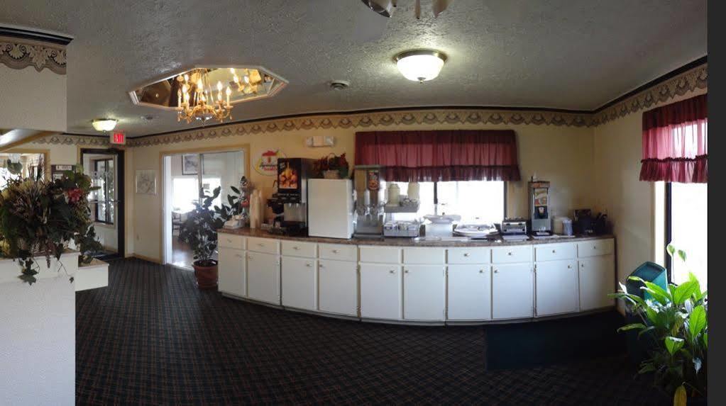 Hotel Super 8 By Wyndham 2*